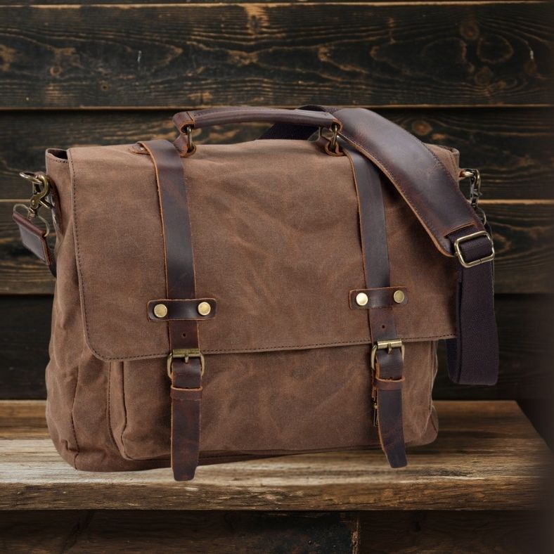 Canvas & Leather Messenger Bag | BRUGES